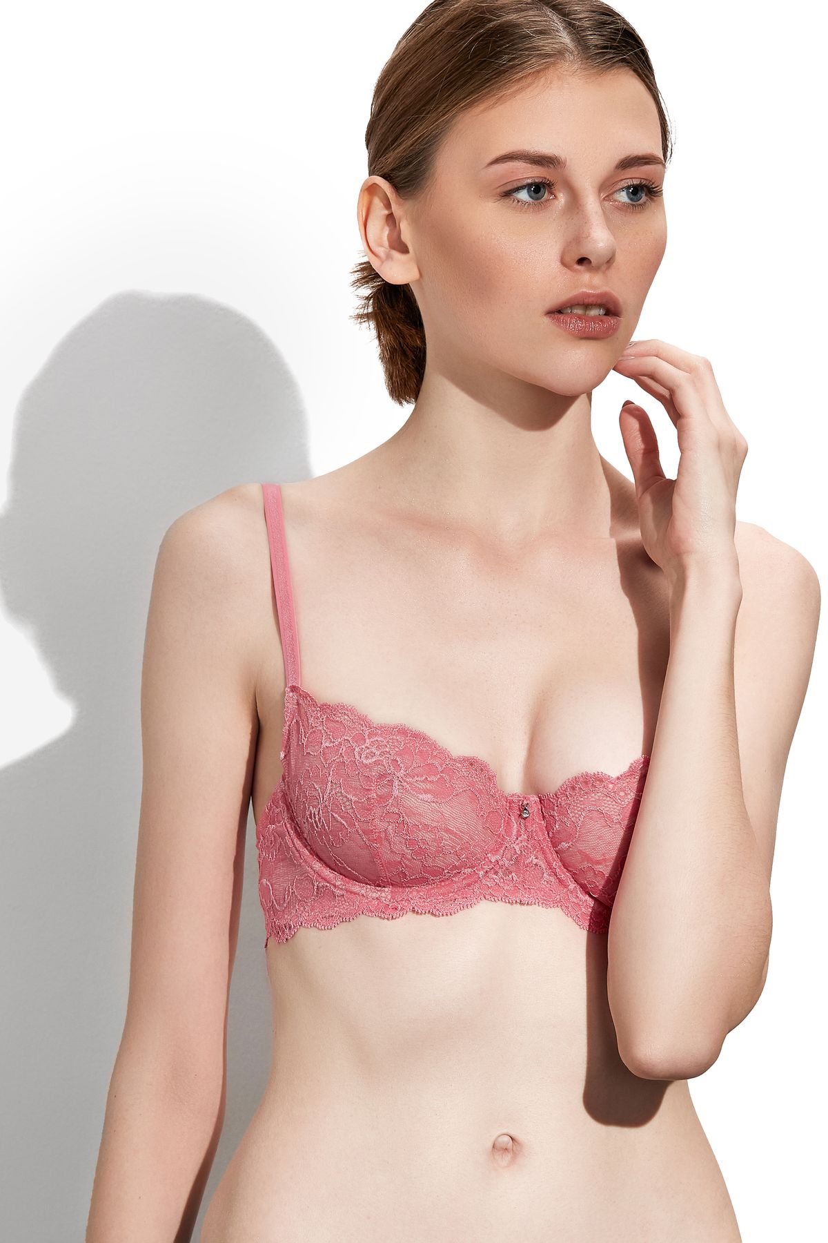 félkosaras melltartó