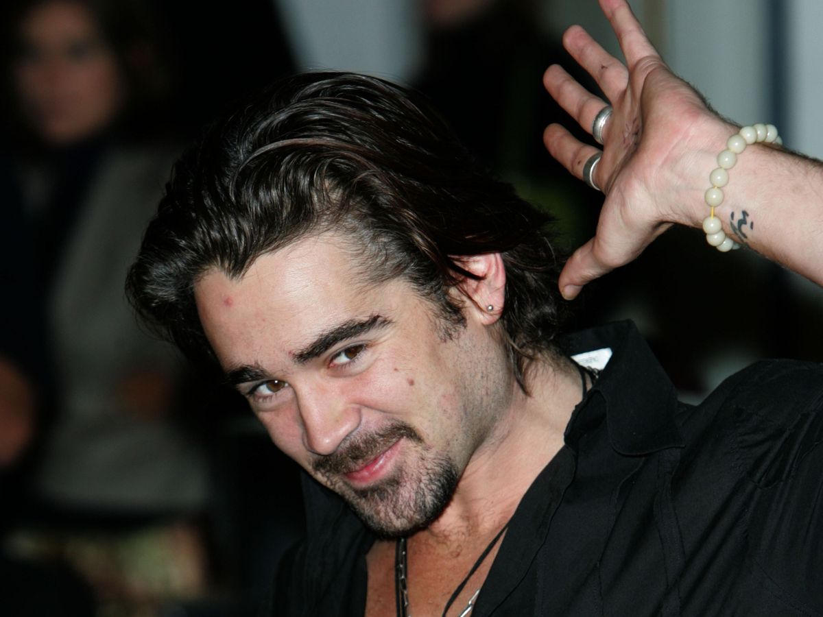 Colin Farrell úgynevezett poliaddikcióval küzdött: az alkohol mellett a drog- és szexfüggőség párhuzamosan rombolta életét. Colin Farrell during Colin Farrell Launches the "Alexander Experience" at Madame Tussauds New York at Madame Tussauds New York in New York City, New York, United States. (Photo by James Devaney/WireImage)