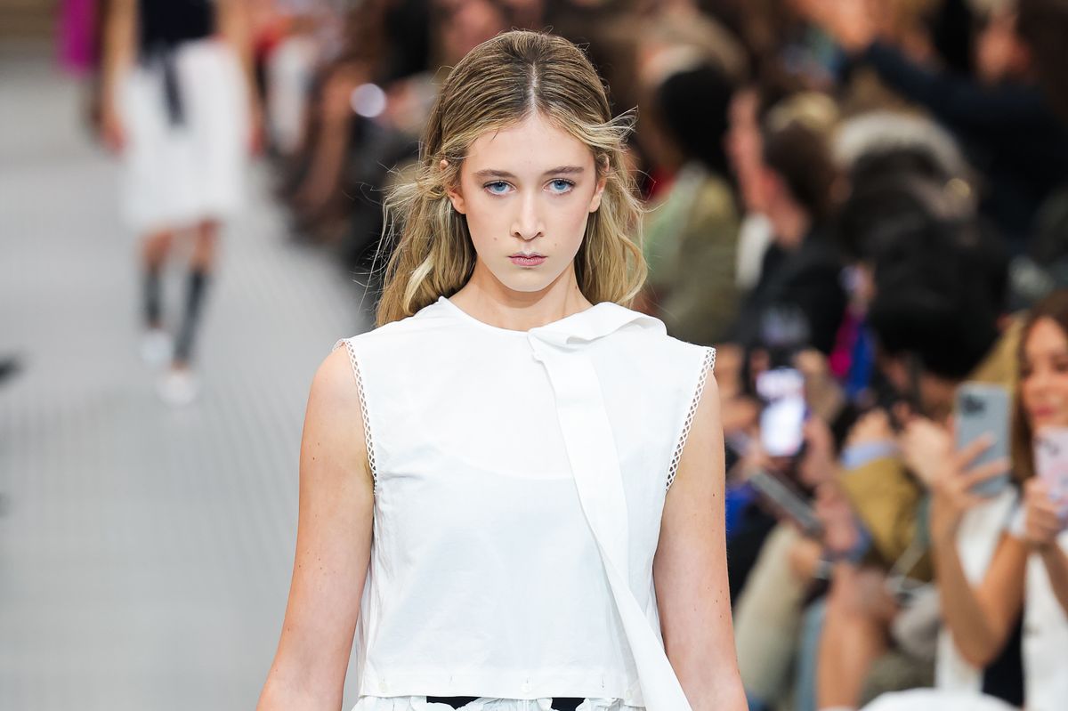 Sunday Rose 2024-ben a Miu Miu kollekciójában.