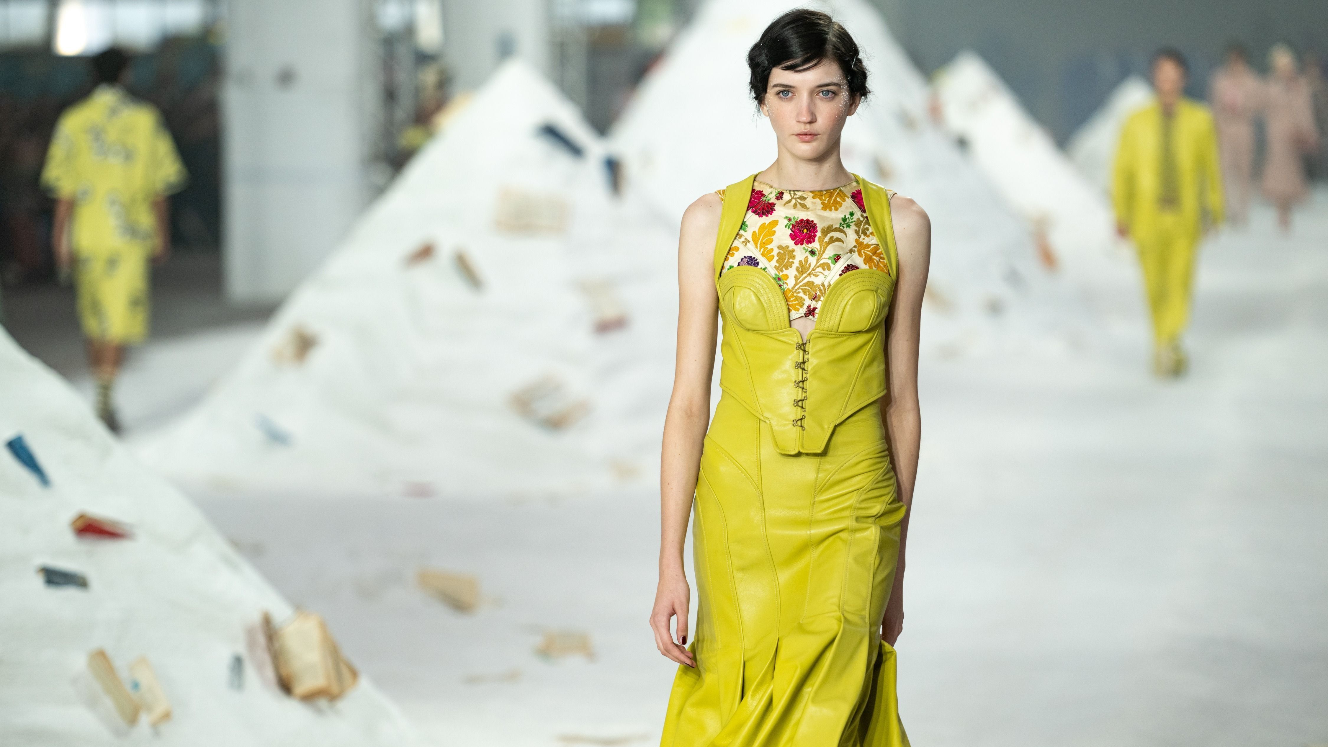 Antonio Marras 2026 tavasz-nyár kollekció – az olívazöld térhódítása