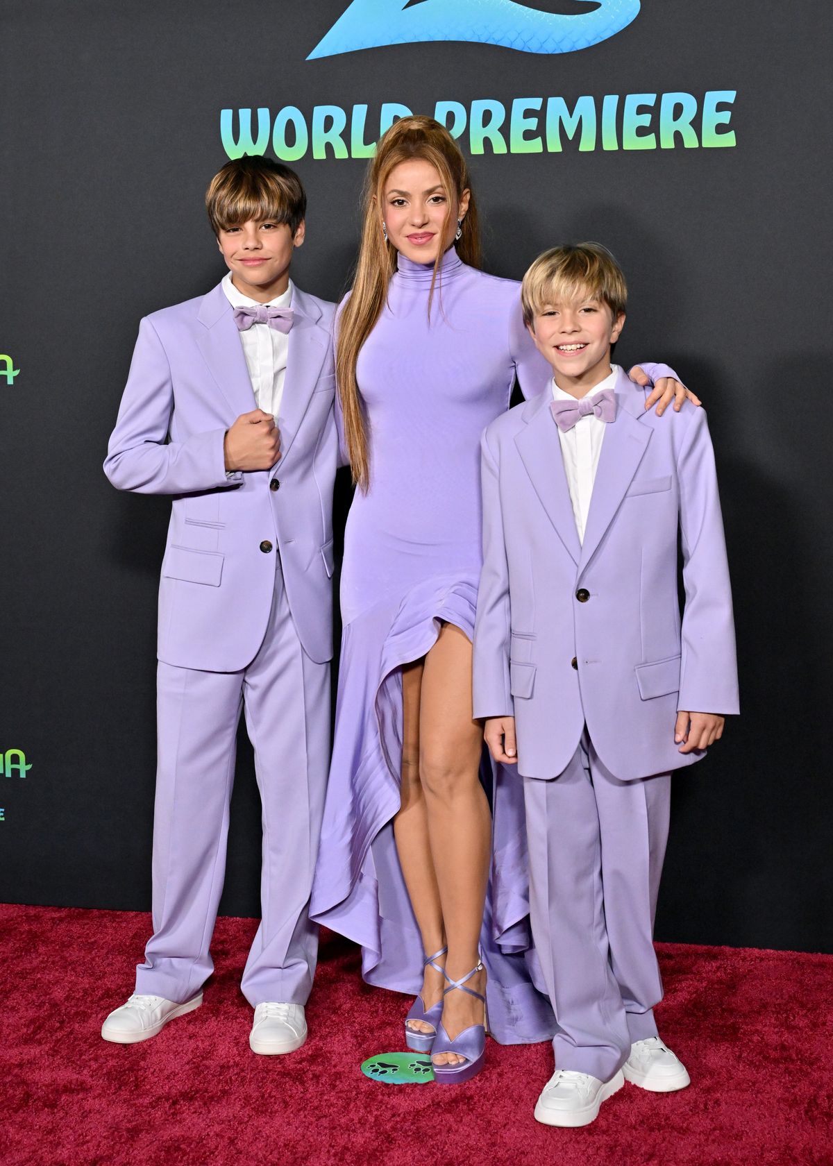 Shakira összeöltözött a fiaival