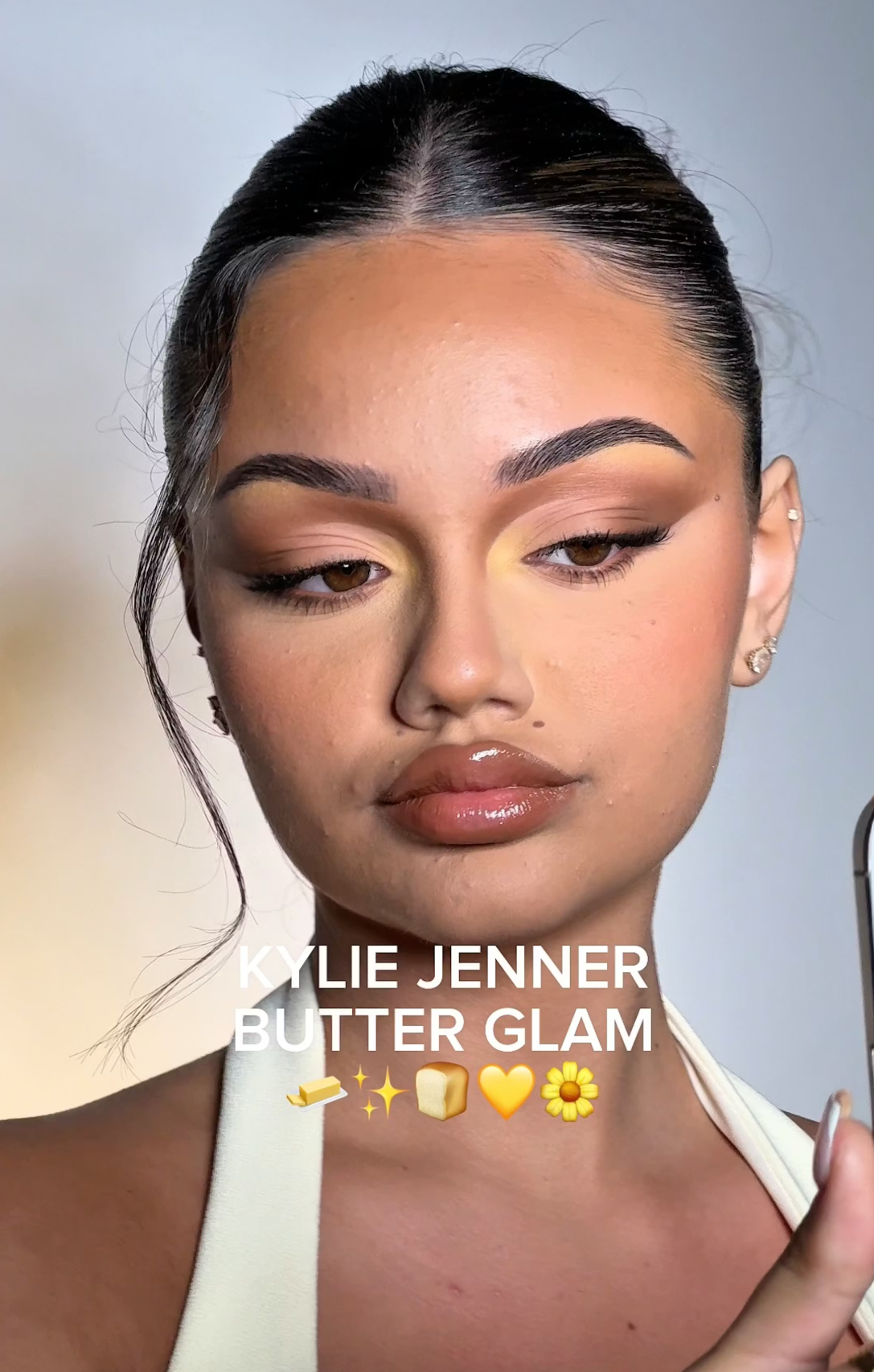 Nézd meg, hogyan utánozták le Kylie Jenner sminkjét!