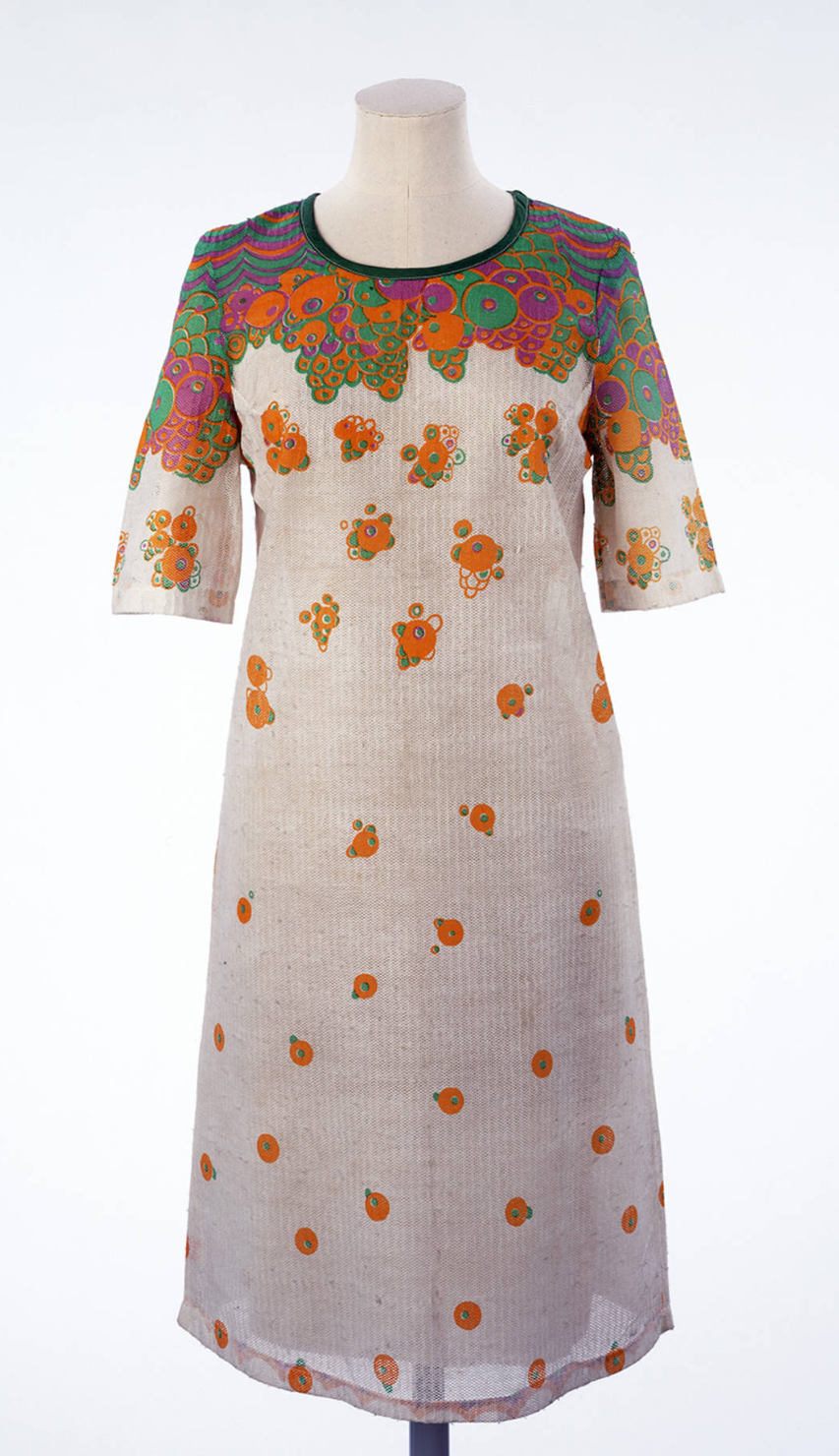 Papírruha, mint retro fast fashion