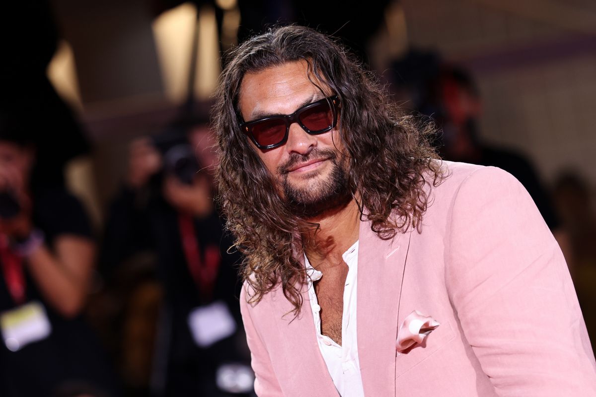 A brit özvegy még a házát is eladta a kamu Jason Momoa miatt.