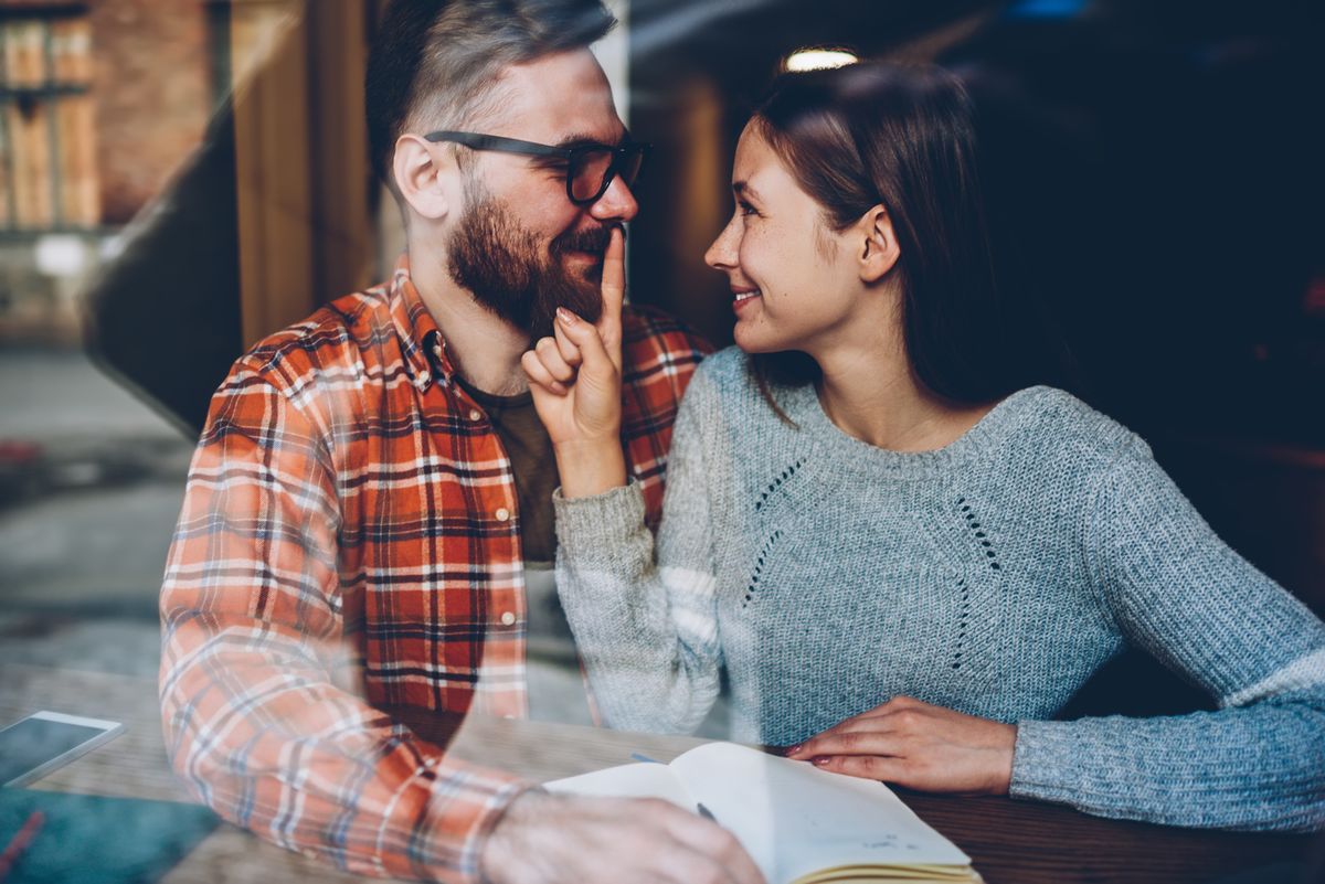 Amit a párkapcsolatban megosztotok egymással, ne fecsegjétek ki másnak.