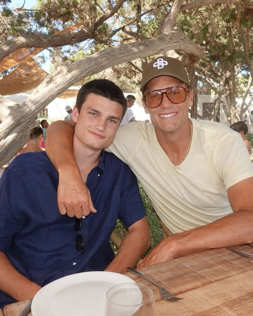 Tom Brady fia, Jack már 18 éves - A kép a szülinapján készült