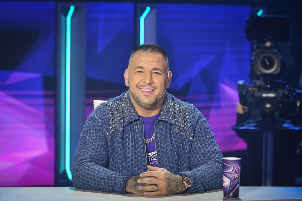 Minden eddiginél fényesebben ragyogott a zsűri a Megasztár 4. élő show-jában.