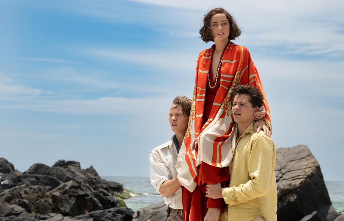 Ana De Armas egy igazi "királynőt" hoz az Éden című filmben.