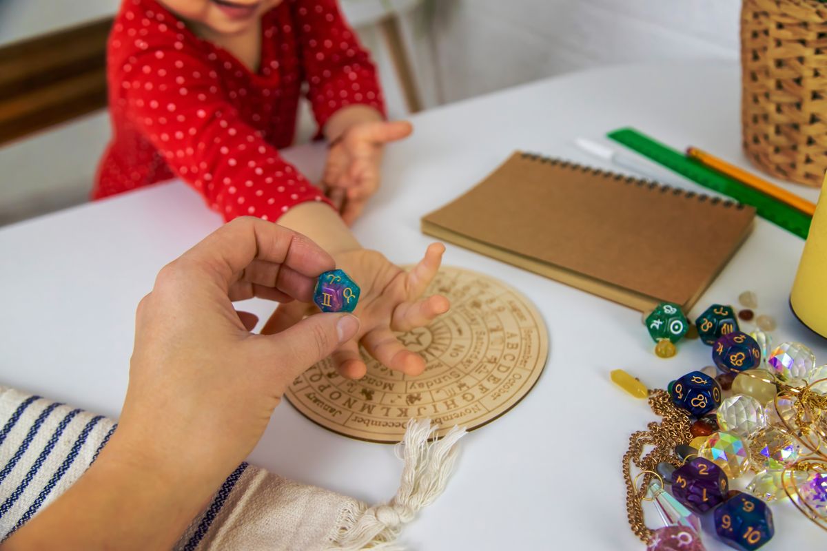 a gyerek csillagjegye, a gyerek horoszkópjasokat tanít a szülőnek