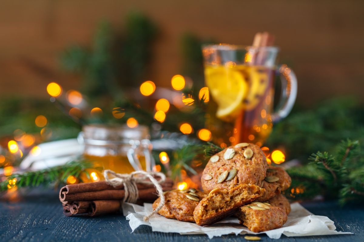 Hiába az ősz kedvenc hozzávalója, télen is isteni ez a sütőtökös sütemény.