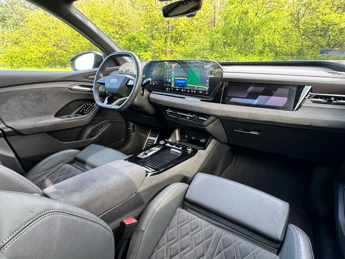 Audi Q6 modell belső tere.