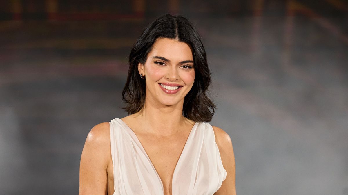 Kendall Jenner a kosárlabdázókra és a sötét hajú férfiakra bukik