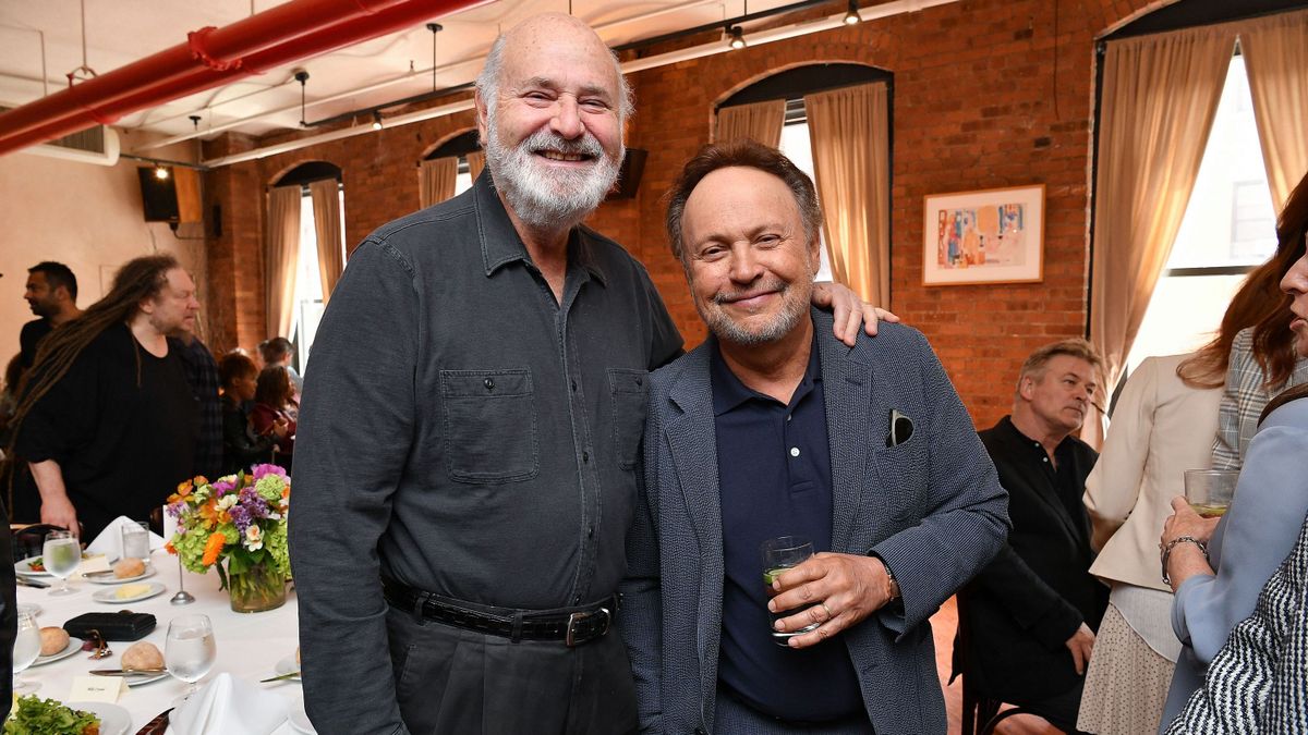 Billy Crystal és felesége is Rob Reinerék otthonába sietett a brutális kettős gyilkosság után