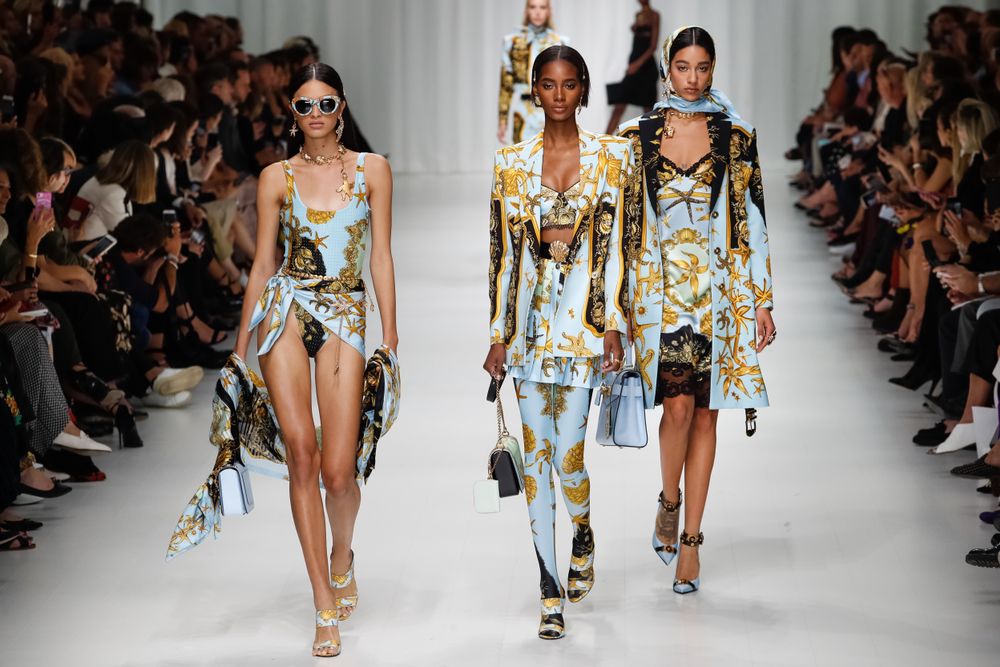 Versace 2018-as divatbemutató 