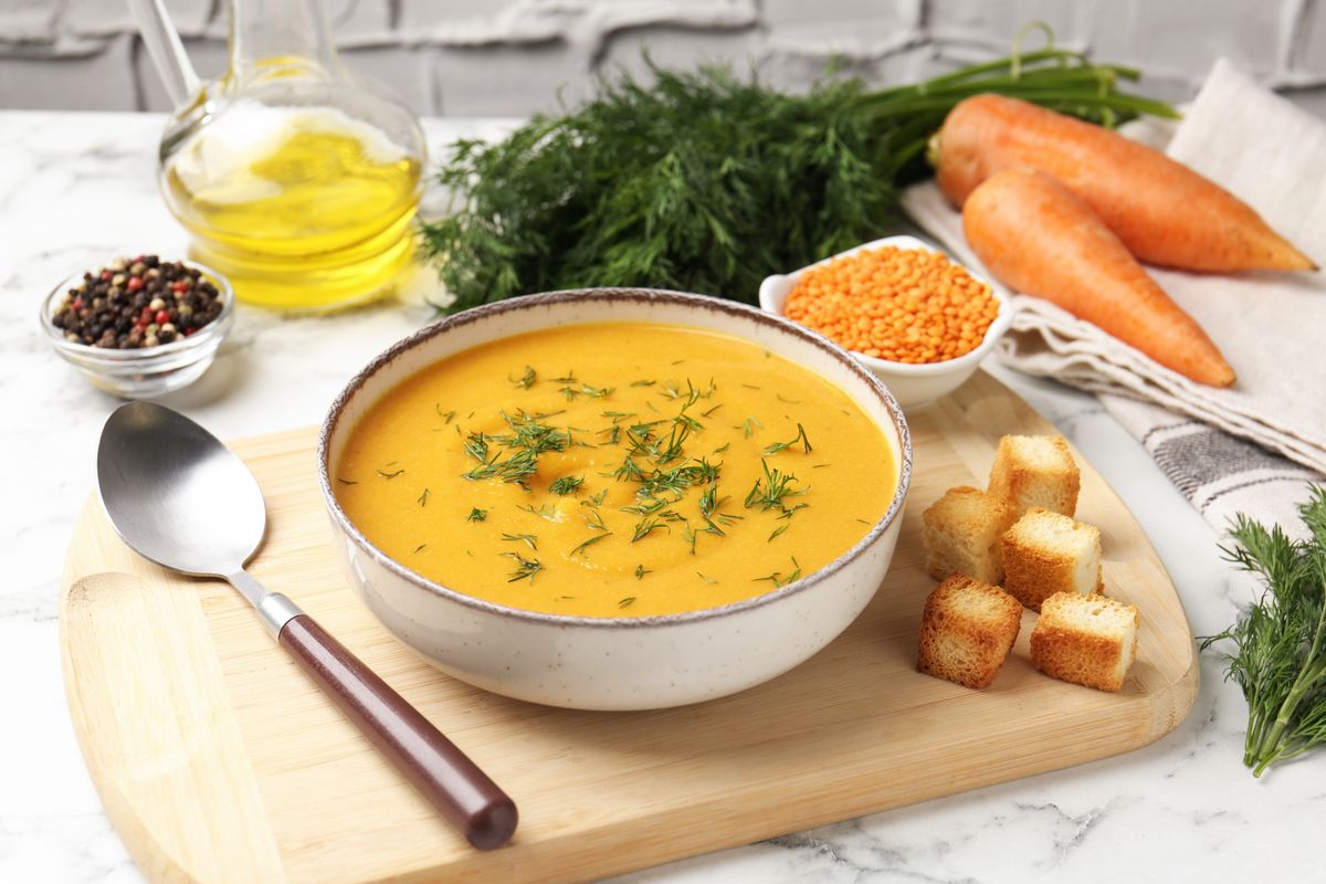 Vöröslencse- és sárgarépa-krémleves recept