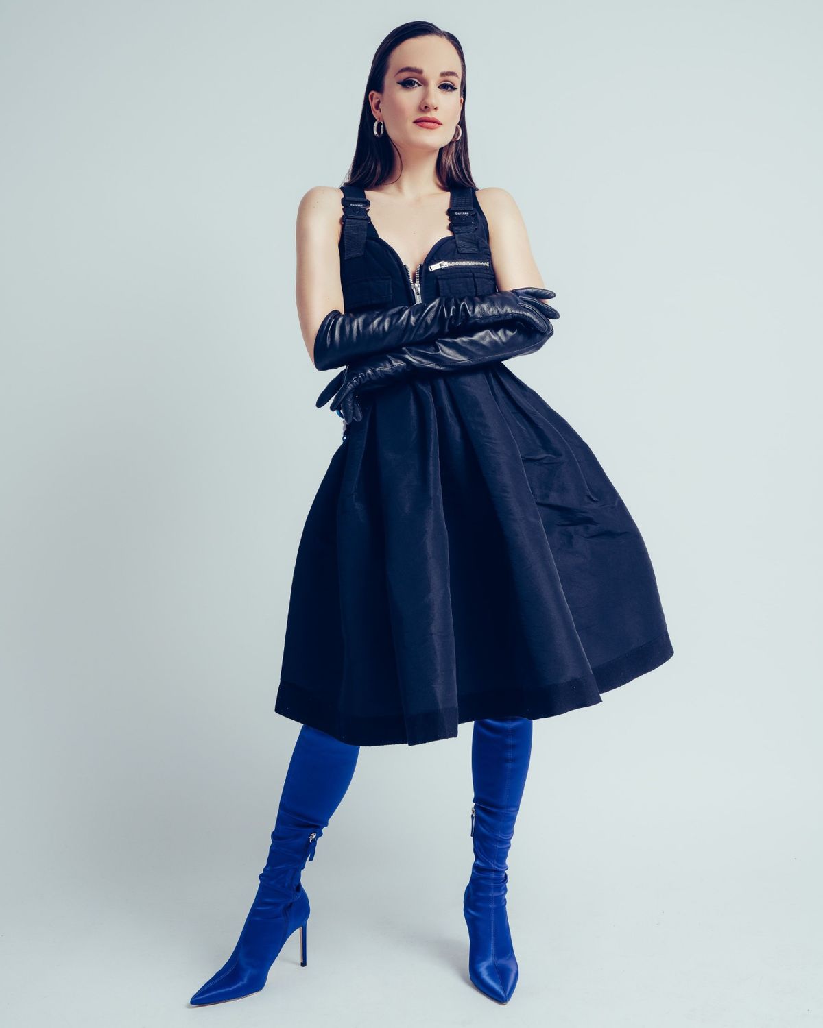 Péterffy Lili Lelle trendi kék szettben