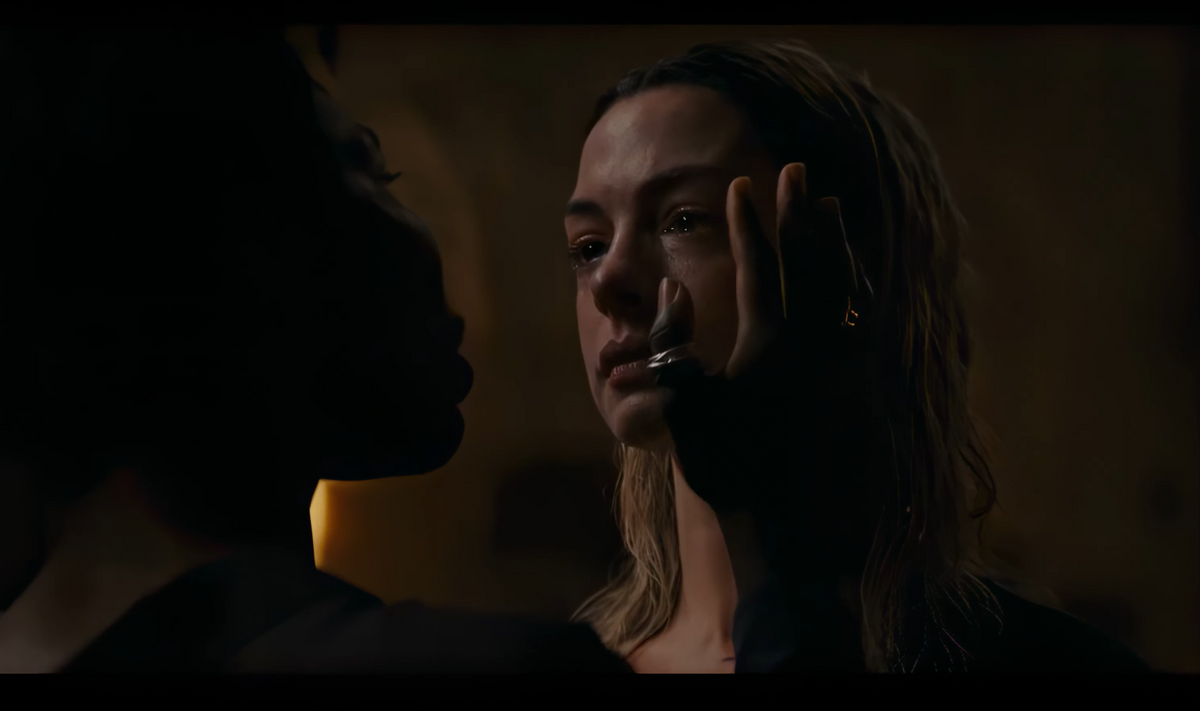 Anne Hathaway a Mother Mary című filmben