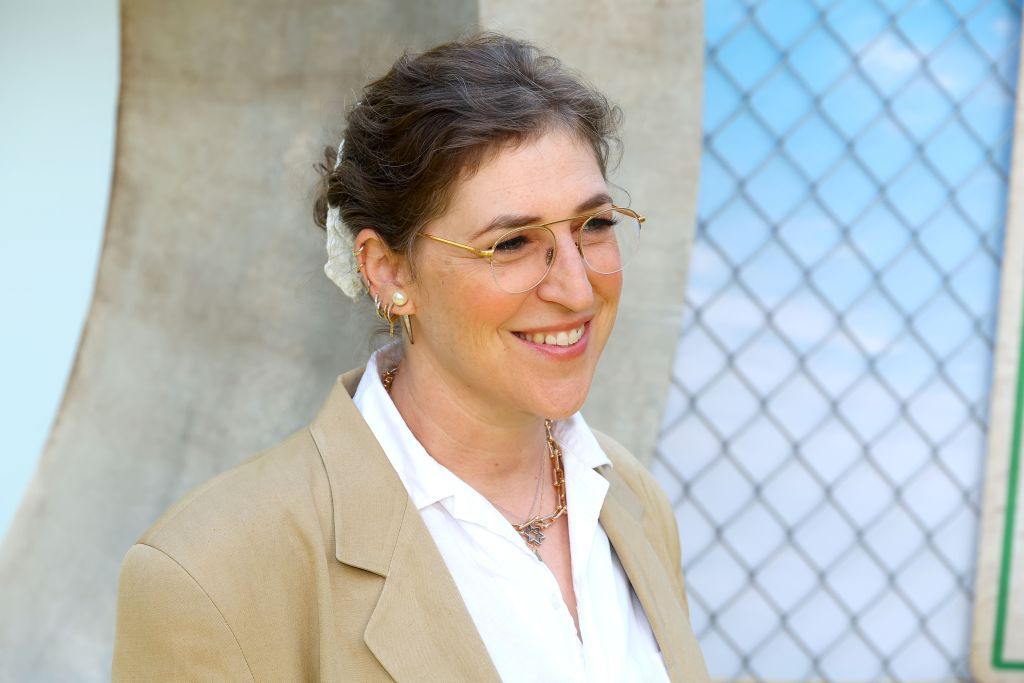 Mayim Bialik 50 éves