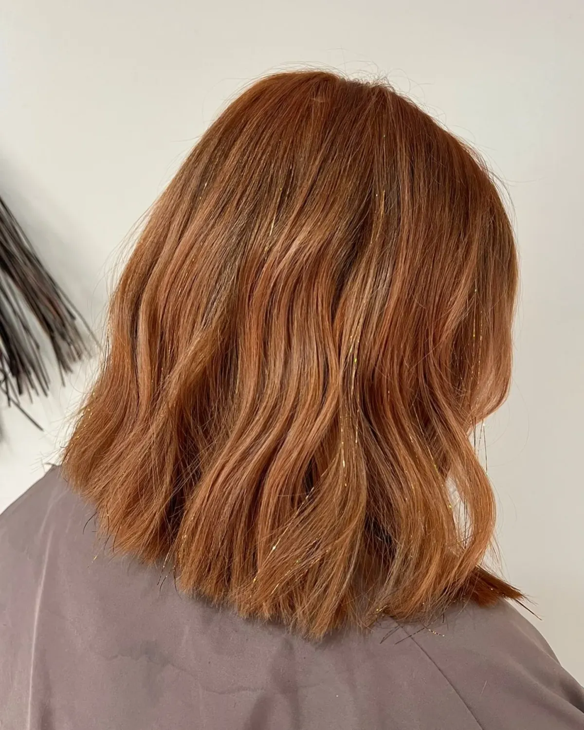 csillámpóthajas szilveszteri buli frizura