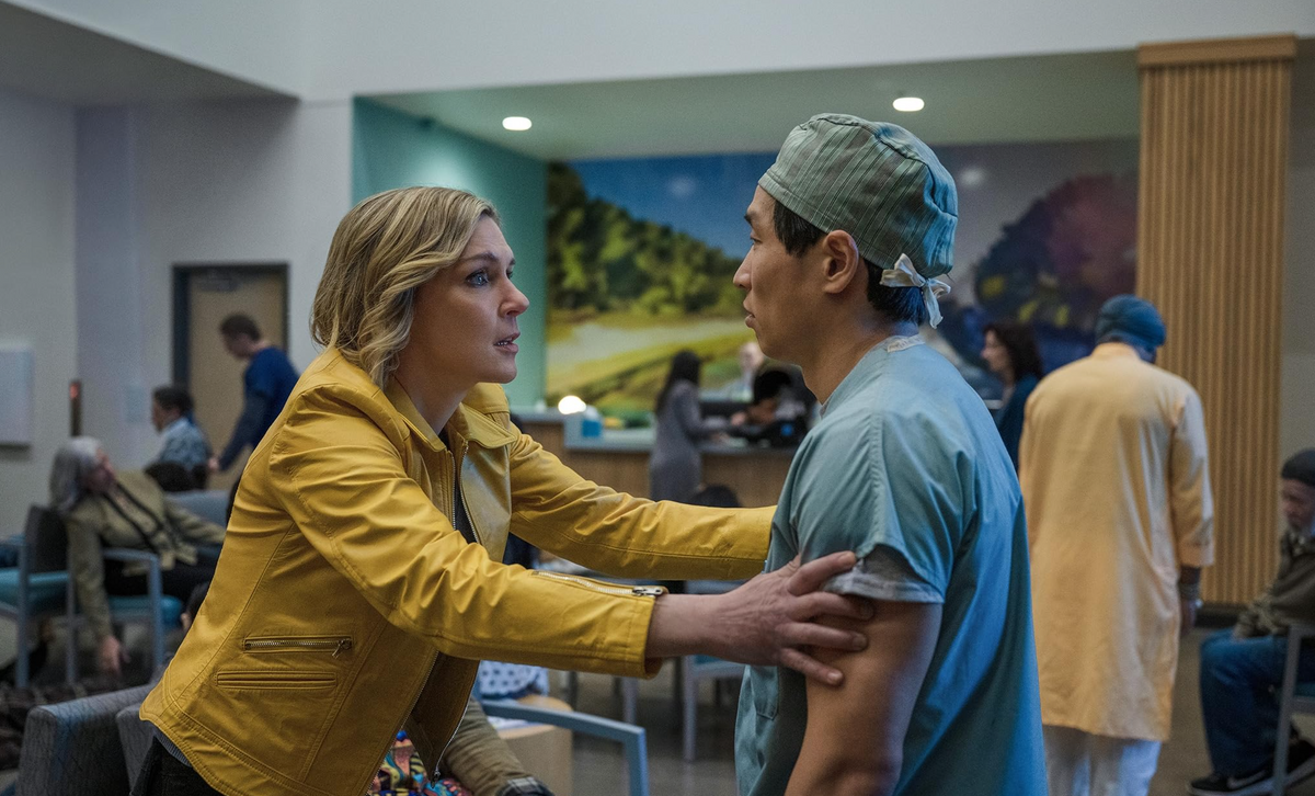 Az Apple TV + legújabb sci-fi sorozata a Pluribus, letarolta a ranglistákat.