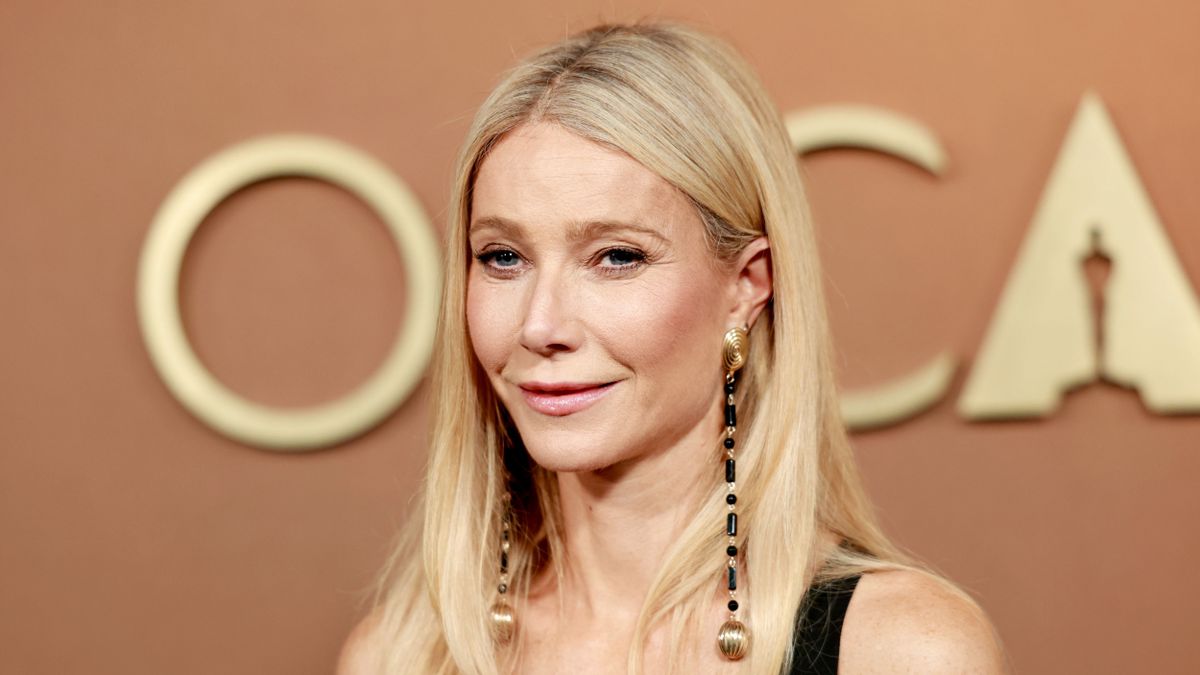 A képen Gwyneth Paltrow a 2025-ös Oscar-gálán