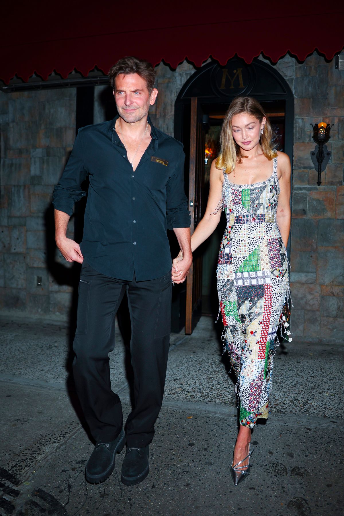 Bradley Cooper és Gigi hadid először álltak közösen kamera elé