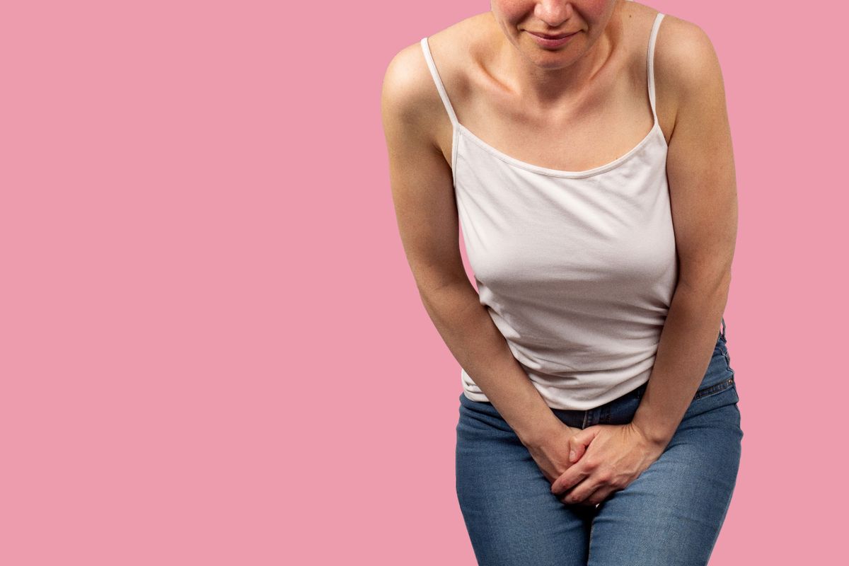 A hüvelyfolyás egy pontig normális, de ha sárga és hasfájással jár, fordulj orvoshoz.