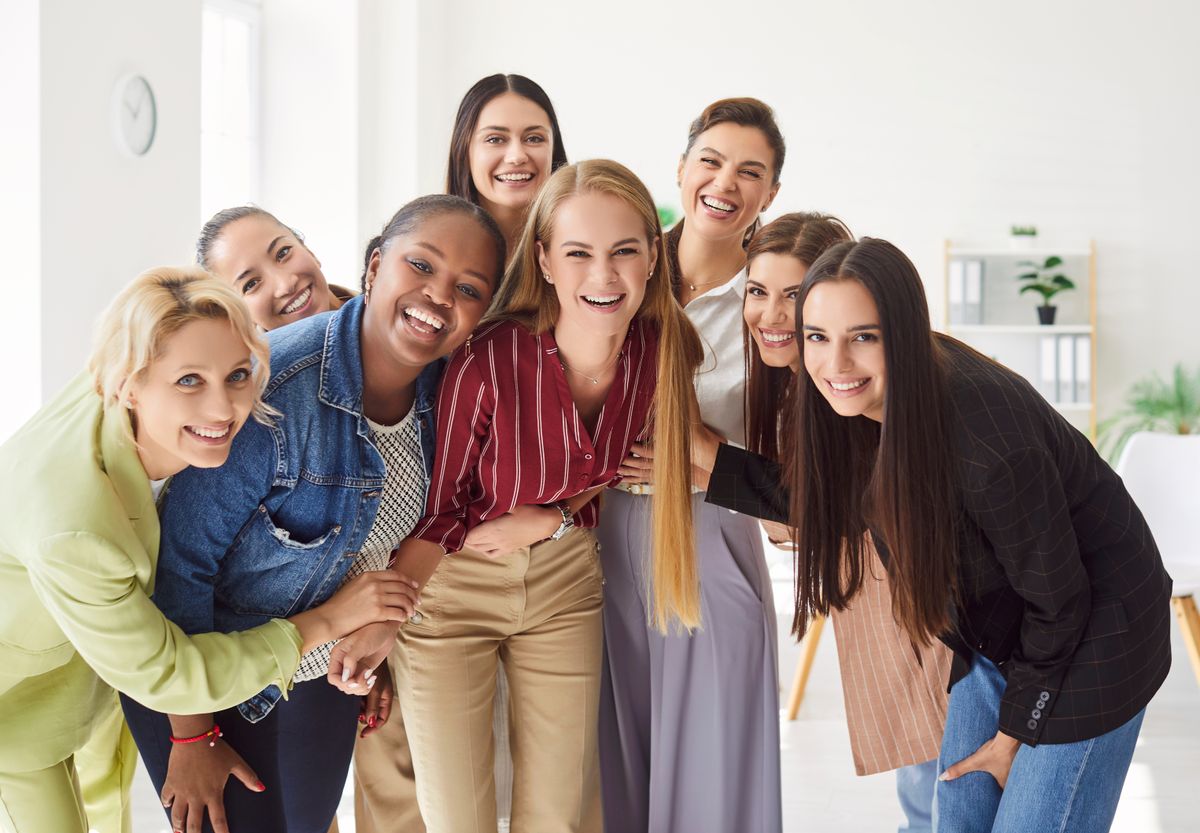 támogassuk egymást, mi nők