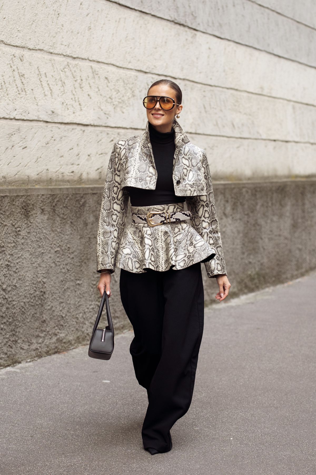 peplum felső, öltönynadrág