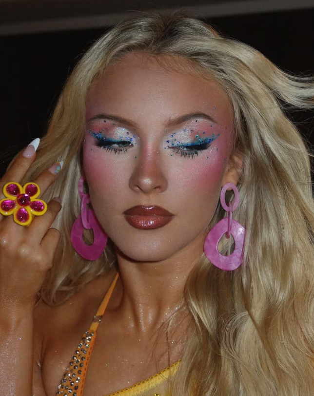 lara larsson énekesnő sminkje