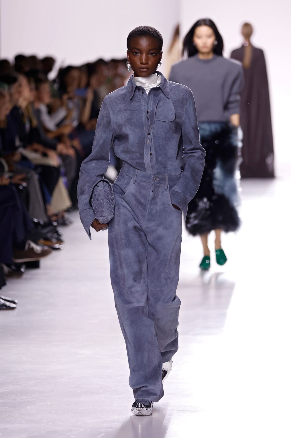 MILAN, ITALY - SEPTEMBER 26: A model walks the runway at the Bottega Veneta fashion show during the Milan Womenswear Spring/Summer 2026 on September 26, 2025 in Milan, Italy. (Photo by Estrop/Getty Images)