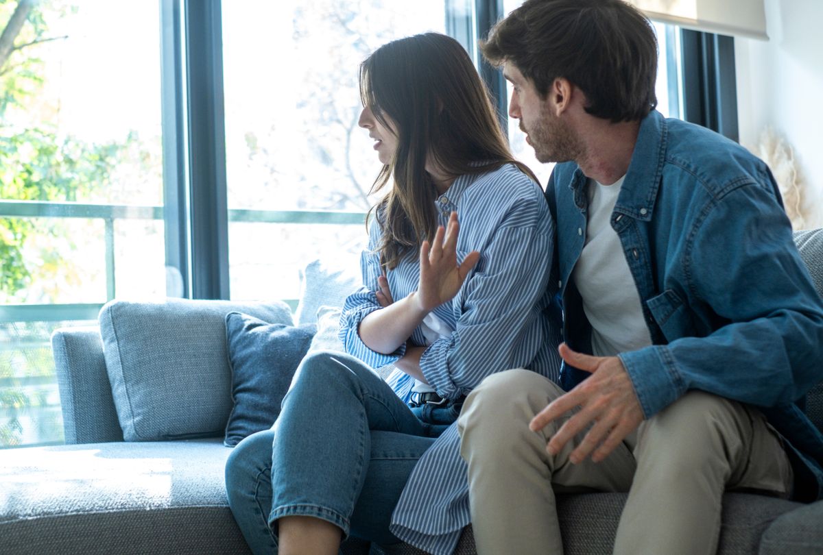 Így buktatja le magát a pasi, ha szakításra készül.