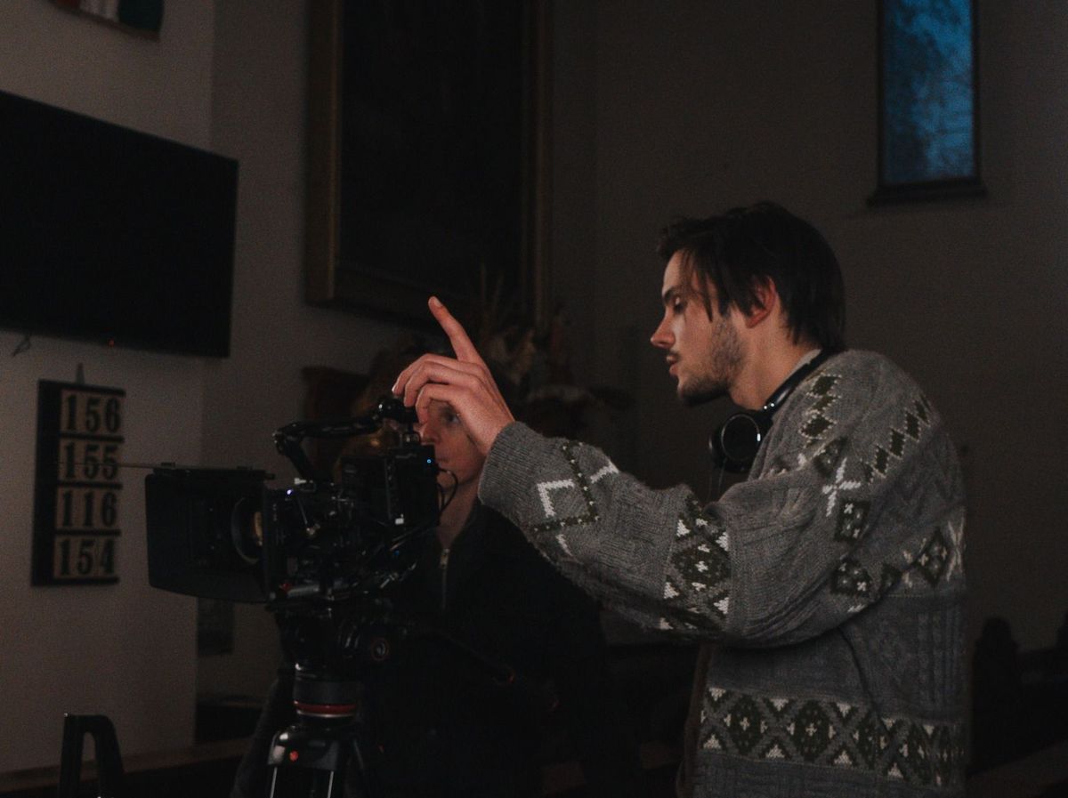 Kis Xavér, rendezés közben