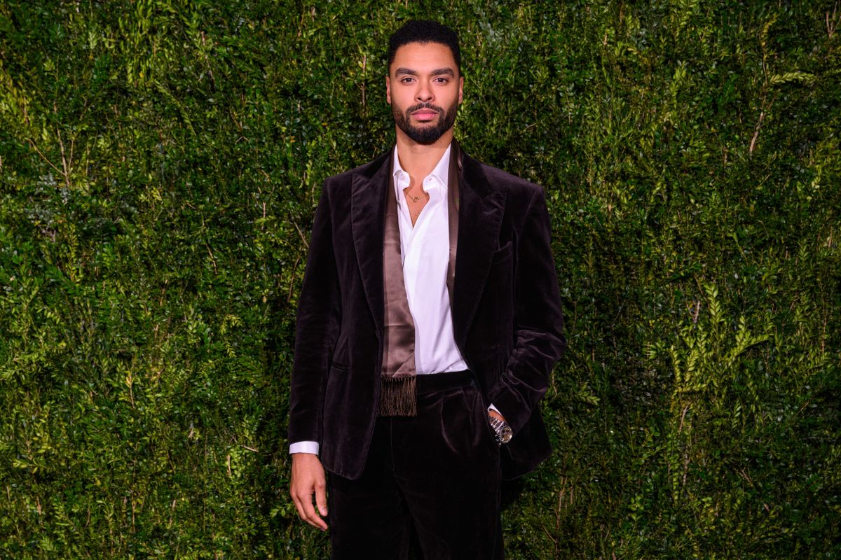 Regé-Jean Page újra a képernyőn