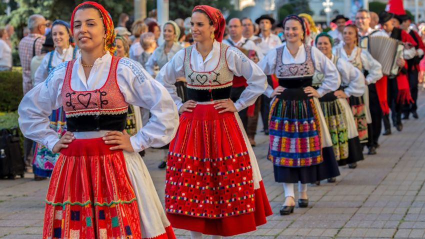 Kvíz kérdést ábrázoló kép.