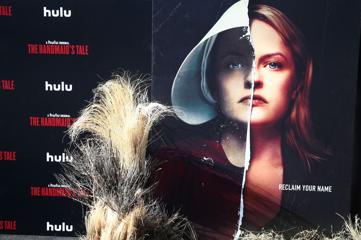 A szolgálólány meséje