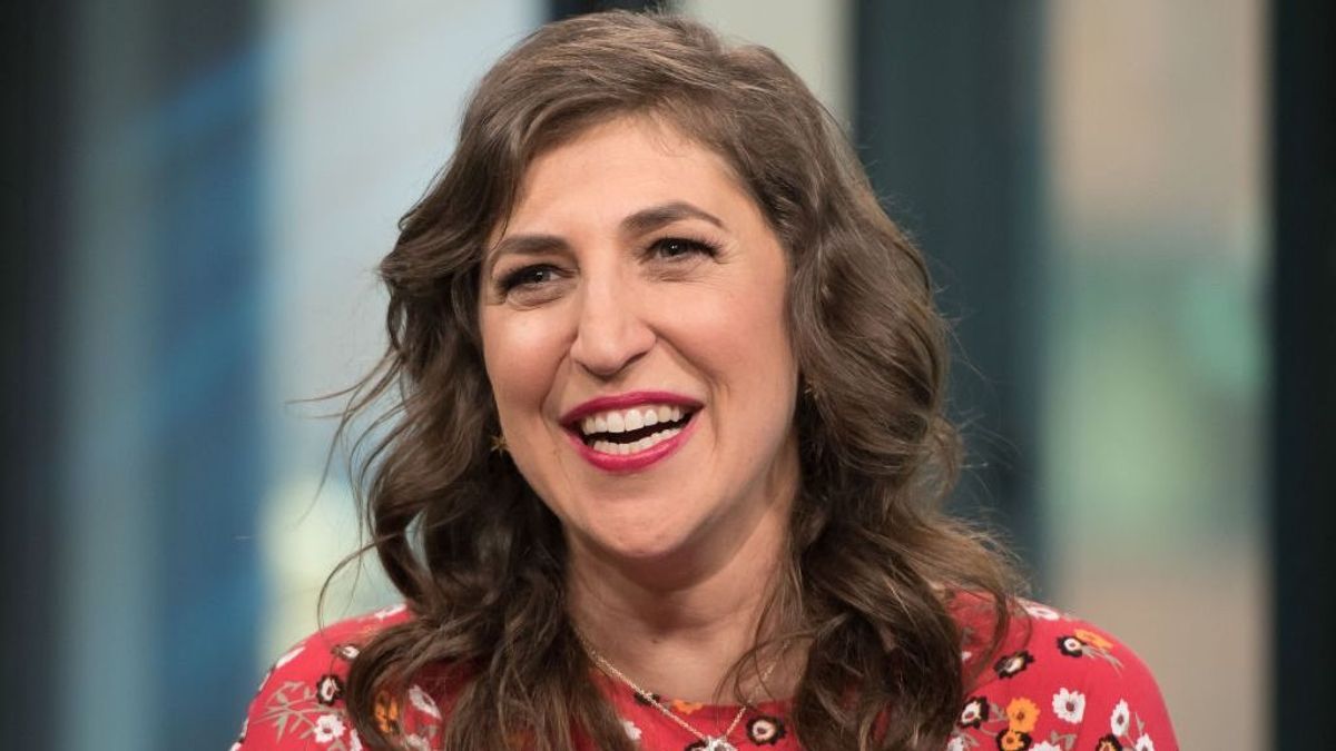 Mayim Bialik csodálatos átváltozása fotókon, 50. születésnapja