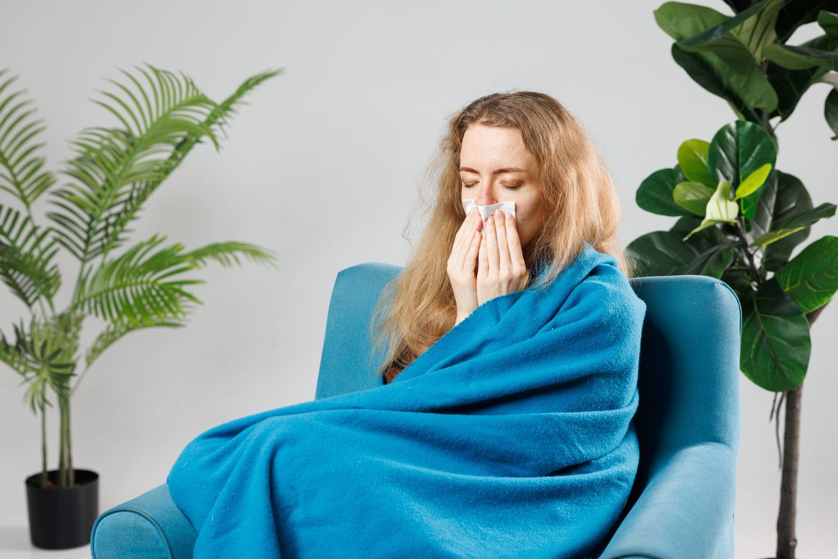 Amikor az orrunk egyszerre van eldugulva és folyik, kapar a torkunk, a fejünk pedig nehéz és fáj, minden apró segítség számít.