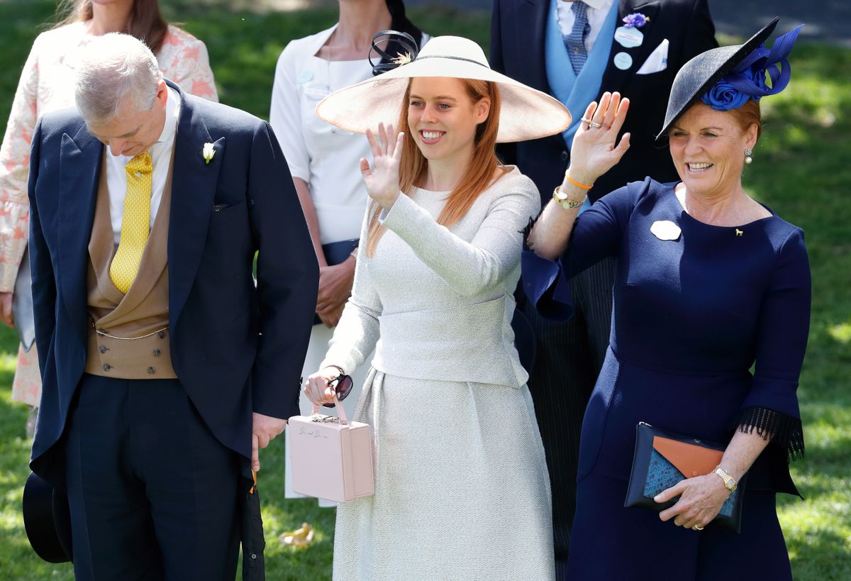 Andrew Mountbatten-Windsor és Sarah Ferguson Beatrix kislánya keresztelőjére készül.