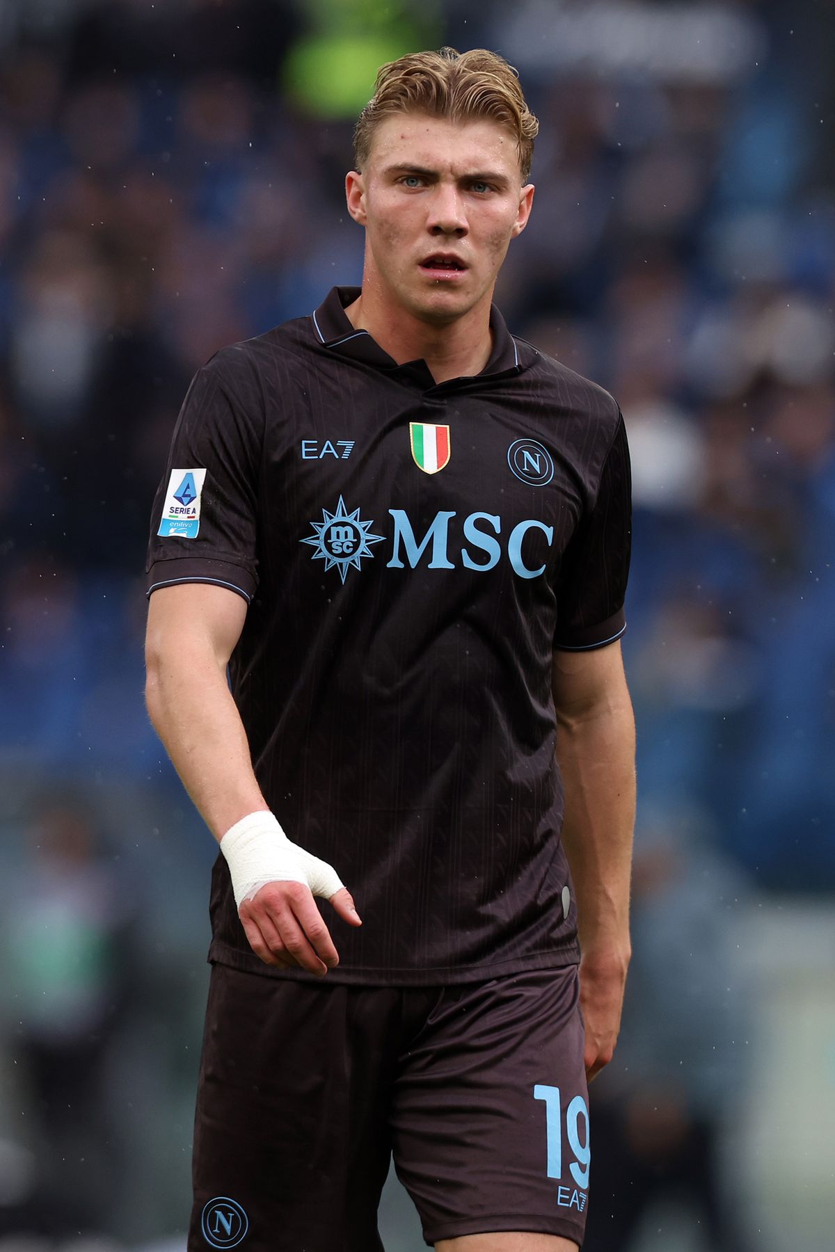 ROME, ITALY - 2026/01/04: Rasmus Hojlund of S.S.C. Napoli seen in action during the Serie A Enilive 2025-2026 football match between S.S. Lazio vs S.S.C. Napoli at Olympic Stadium. Final result match: S.S. Lazio 0 - 2 S.S.C. Napoli. (Photo by Marco Iacobucci/SOPA Images/LightRocket via Getty Images)