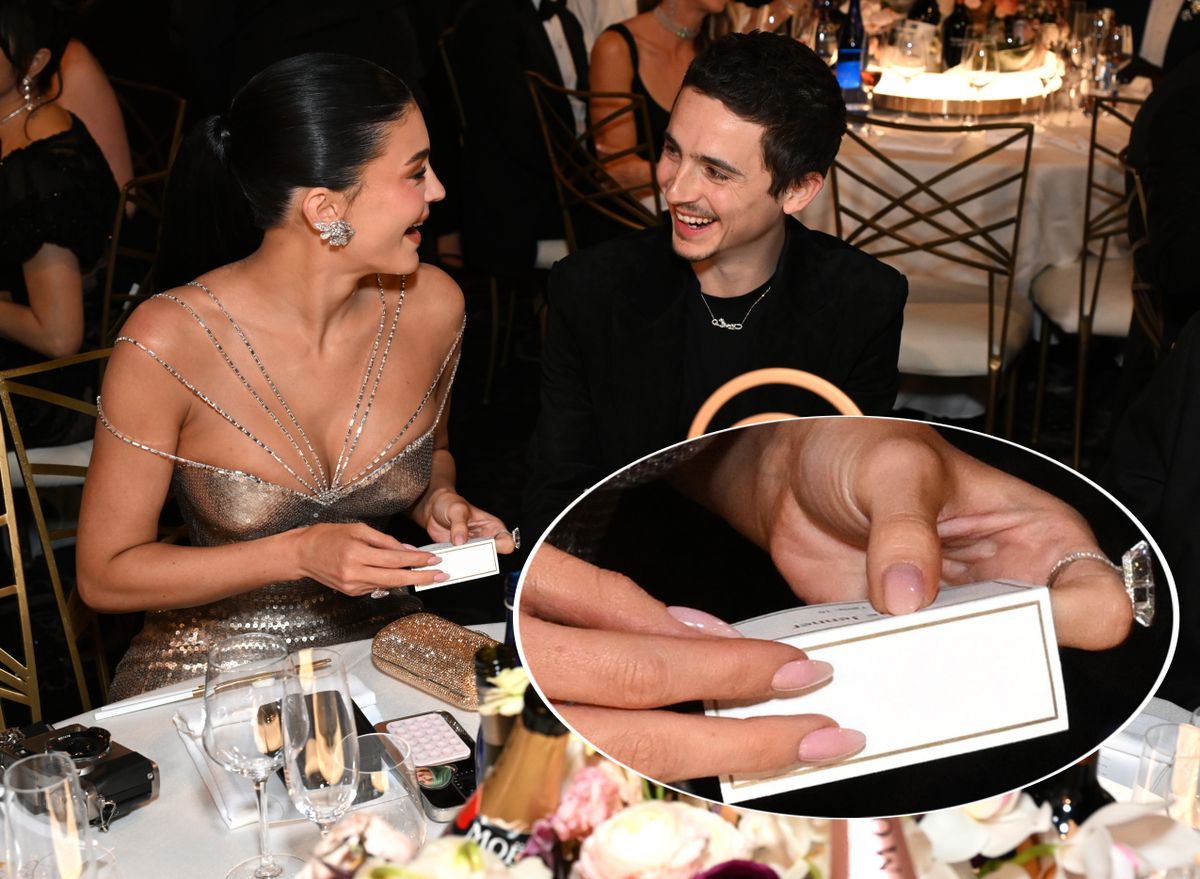 az eredeti névkártya