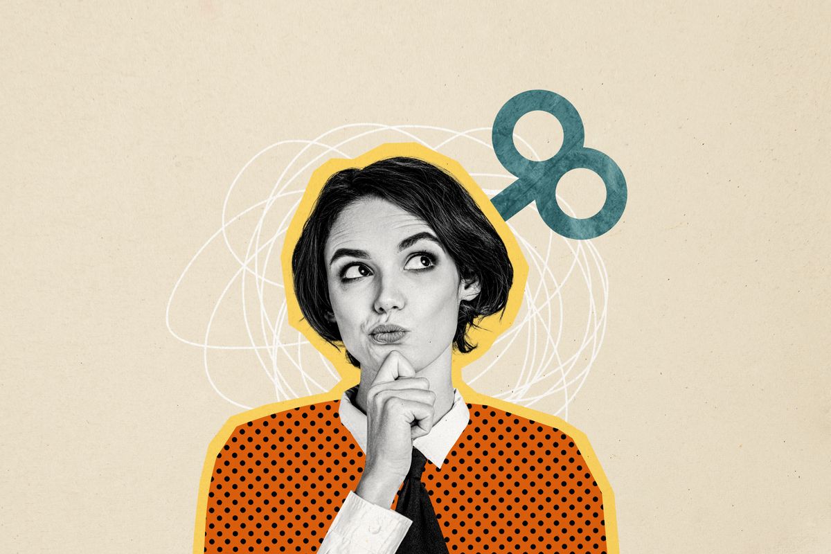 IQ-teszten gondolkodó nő