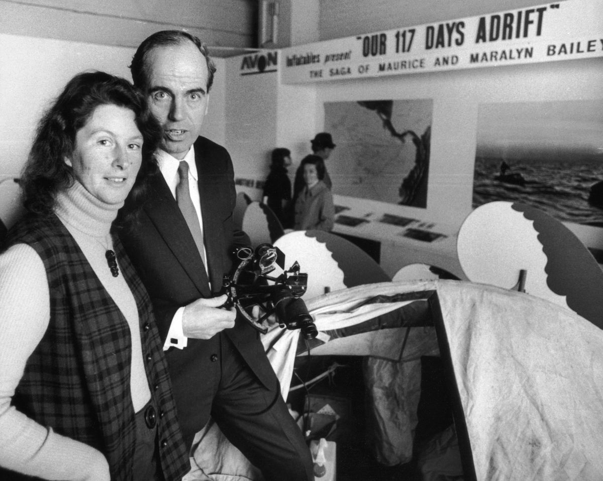 hajótörés: Maurice és Maralyn Bailey 