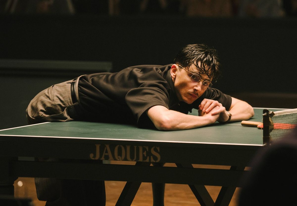 Jelenet a Marty Supreme című filmből egy februári filmajánlóhoz