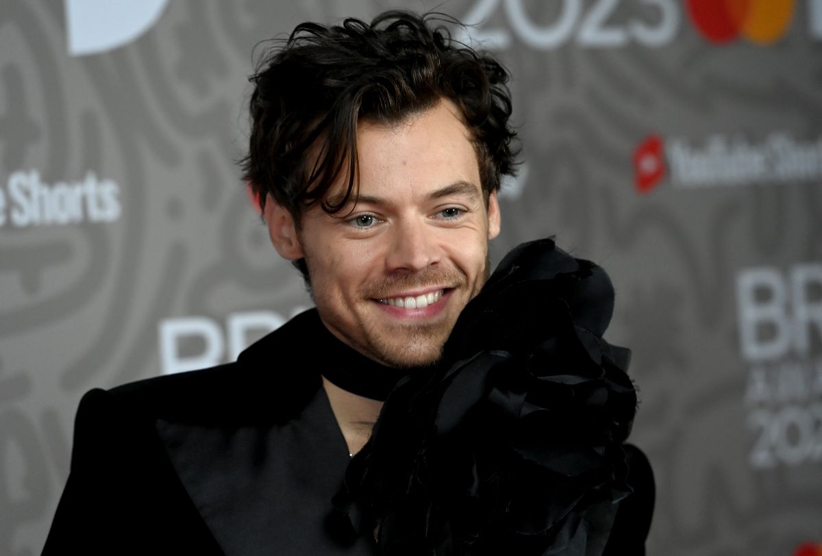 Harry Styles meglepetést okozott rajongóinak.