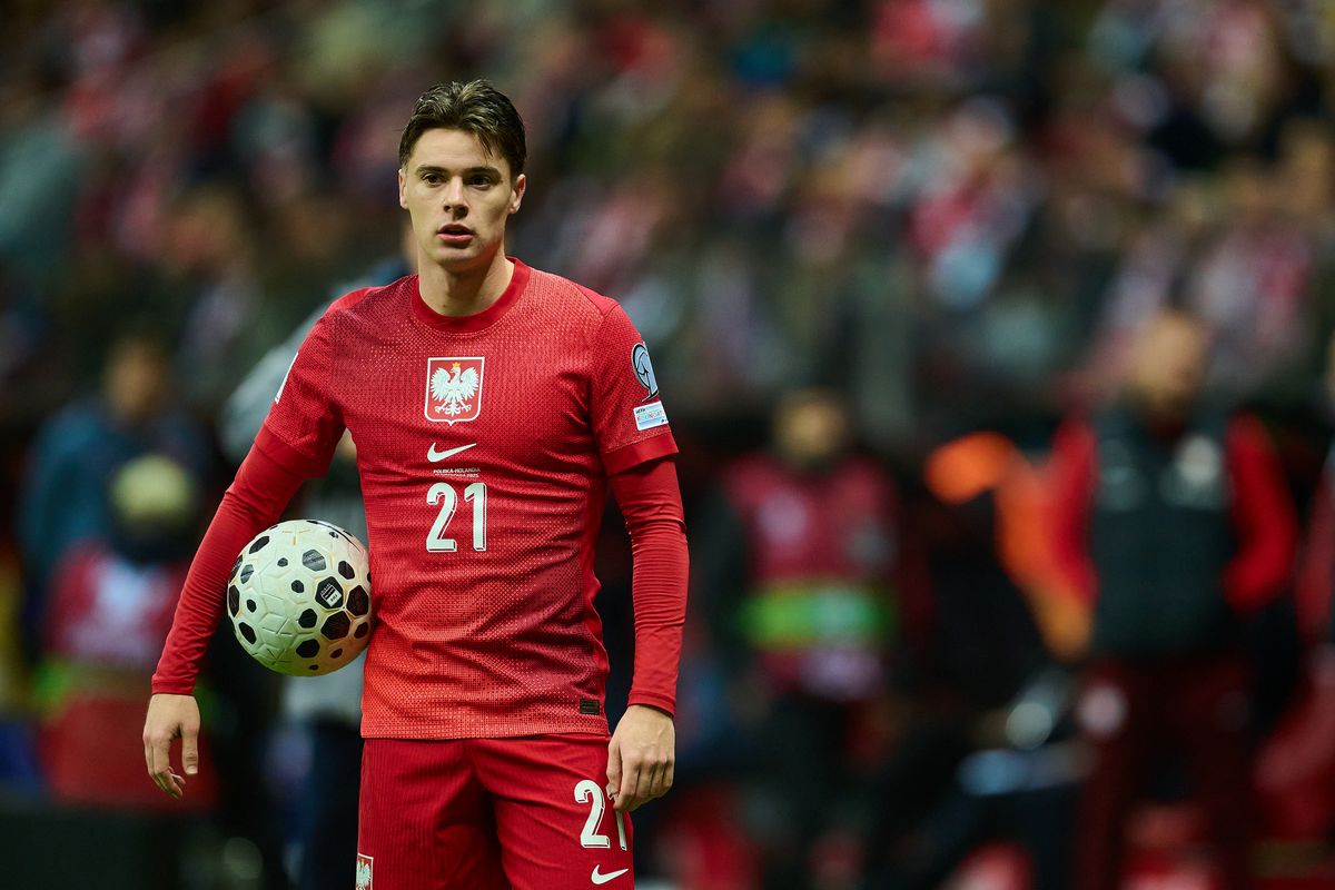 WARSAW, POLAND - NOVEMBER 14: Nicola Zalewski of Poland looks on during the FIFA World Cup 2026 qualifier match between Poland and Netherlands at PGE Narodowy on November 14, 2025 in Warsaw, Poland. (Photo by Rafal Oleksiewicz/Getty Images)