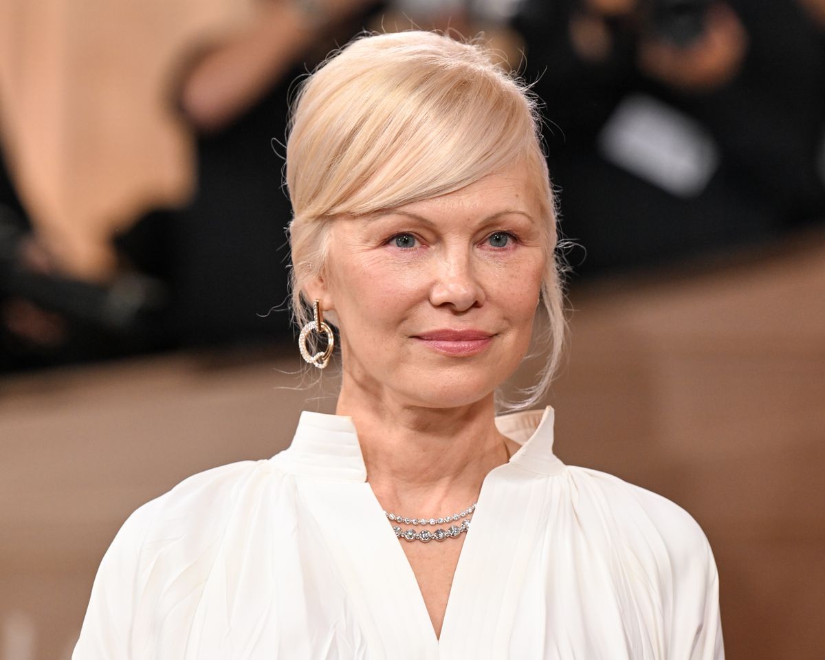 Pamela Anderson a 2026-os Golden Globe-díjátadón