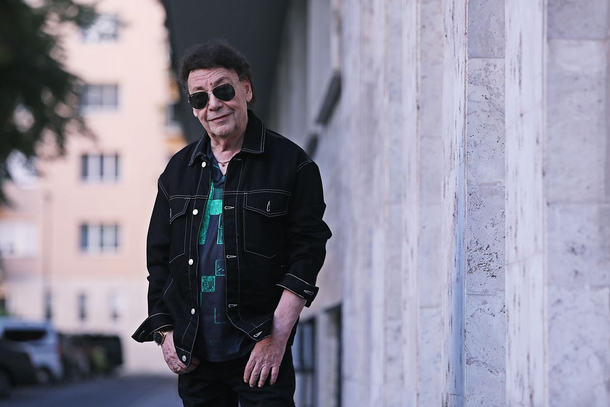 Meghalt Fenyő Miklós