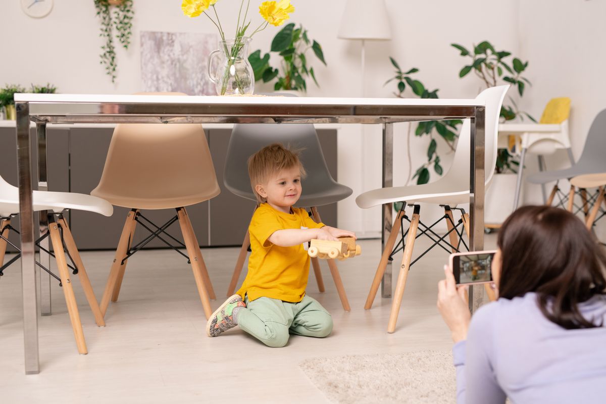 Sok digitális kép van az interneten gyerekekről