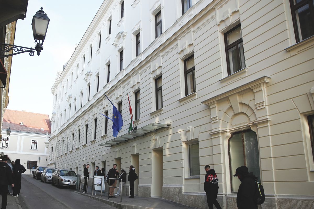 Új mérföldkő a felsőoktatásban: egyre több magyar egyetem kerül be a világ legjobbjai közé. 